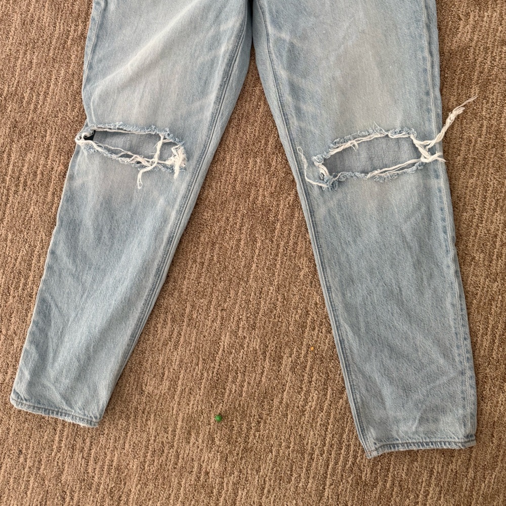 American Eagle Outfitters Light Blue Ripped Skinny Jeans - Picture 3 of 3